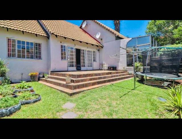 3 BEDROOM PROPERTY TO RENT IN LYNDHURST